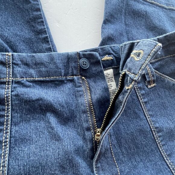 WHITE STAG Roll Tab Denim Bermuda To Cuffed Shorts Embroidered Pocket Women’s 10 - Picture 5 of 11